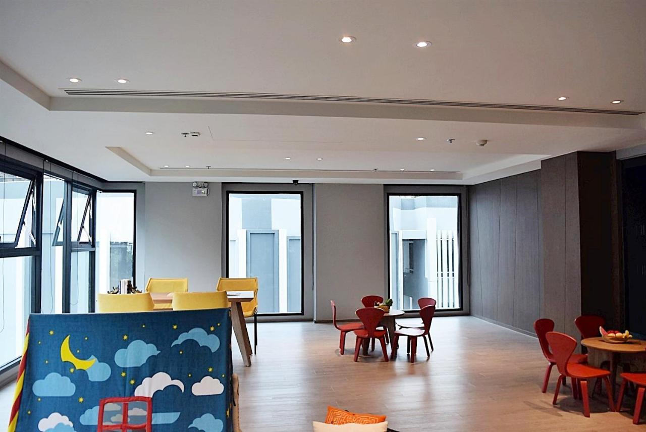 The Base Central Apartments Pattaya Exterior foto