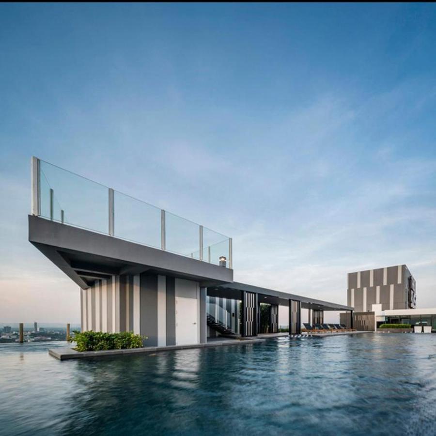 The Base Central Apartments Pattaya Exterior foto